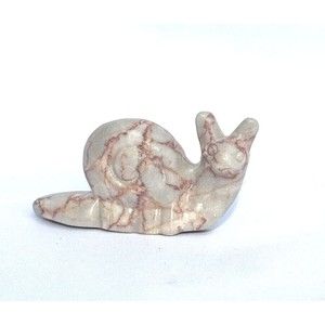Red Line Japer Snail Healing Reiki Figurine 80g